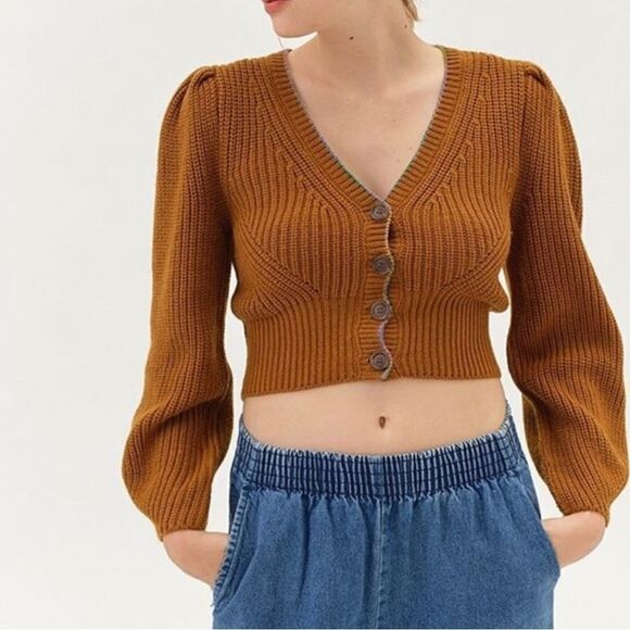Urban Outfitters Sweaters - Urban outfitters long sleeve sweater cardigan size M